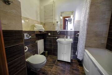 Фото номера Двухместный номер с 1 кроватью Курортные отели Rezydencja Pod Tężnią &amp; Spa г. Иновроцлав 5